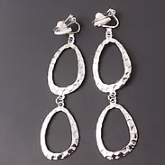 Chic Silver Hammered Drop Earrings (Clip On) - Picture 5 of 5